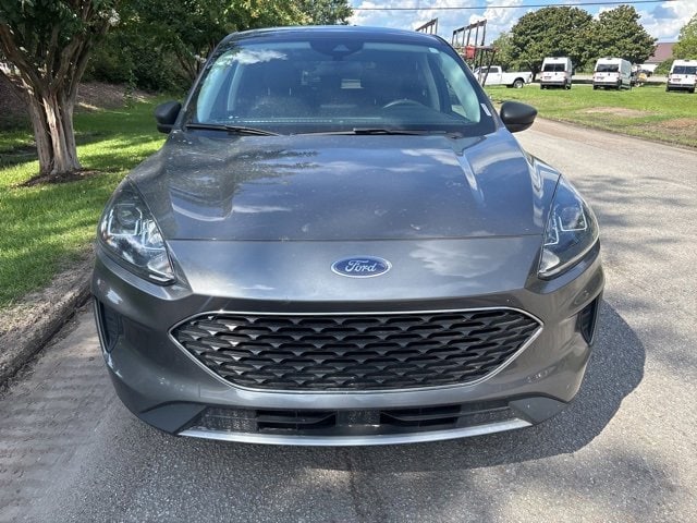 Used 2022 Ford Escape SE with VIN 1FMCU0G66NUA82081 for sale in Knightsville, SC