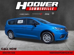 2026 Chrysler Pacifica Select Passenger Van