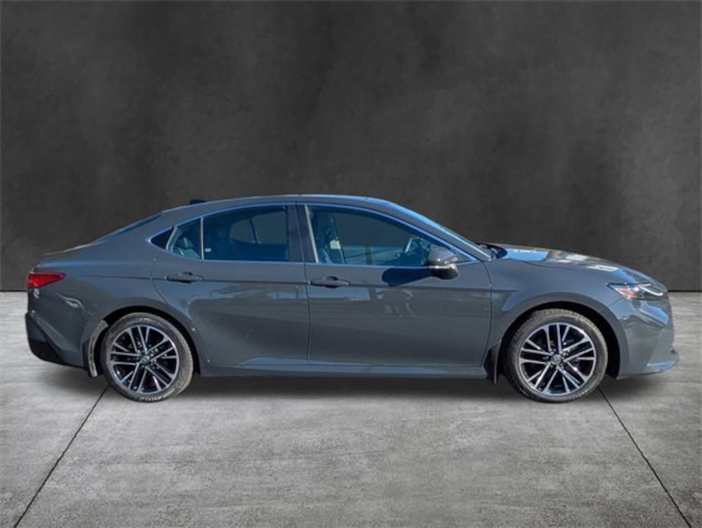Used 2025 Toyota Camry XLE Sedan