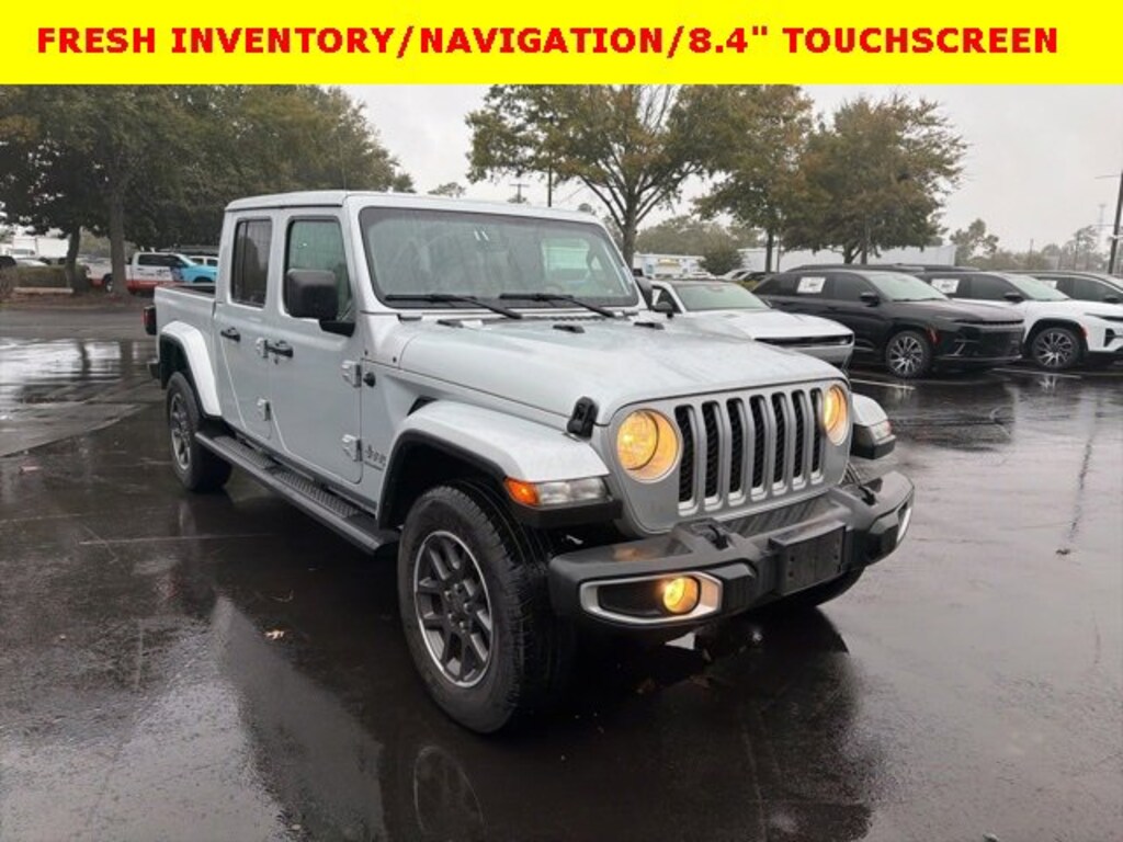 Used 2023 Jeep Gladiator Overland Truck Crew Cab