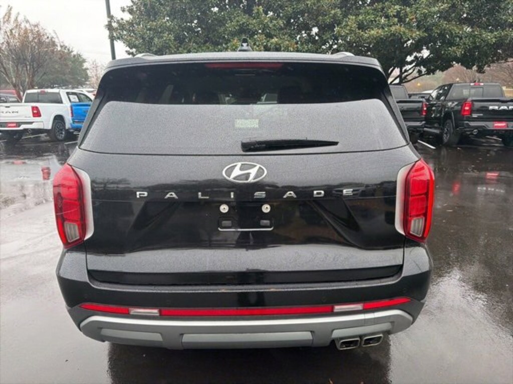 Used 2023 Hyundai Palisade SEL SUV