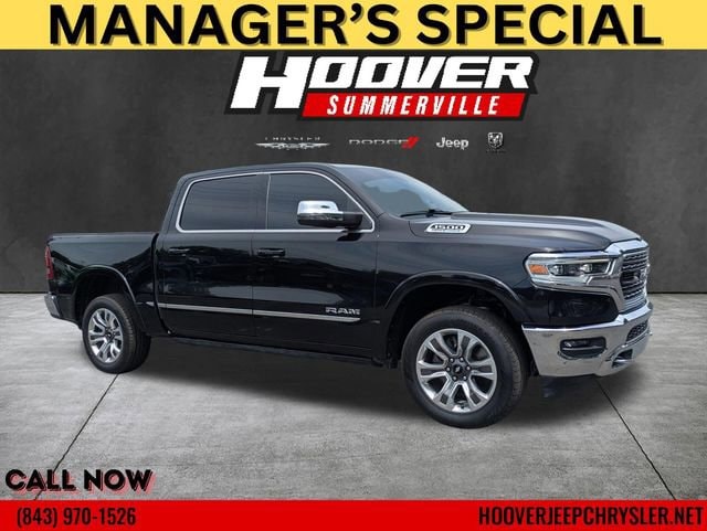2023 RAM 1500 Limited 4x4 Crew Cab 5'7's photo