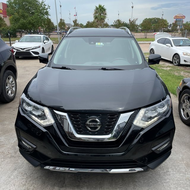 Used 2019 Nissan Rogue SL with VIN 5N1AT2MT1KC744828 for sale in Summerville, SC