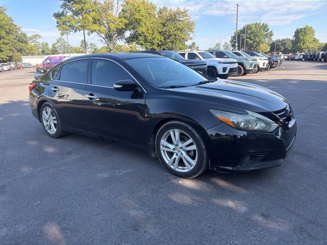 Used 2016 Nissan Altima SL with VIN 1N4BL3AP7GC150991 for sale in Summerville, SC