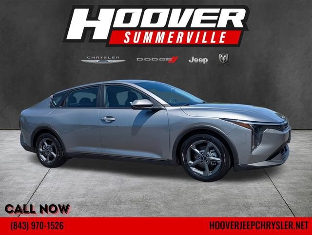 2025 Kia K4 LXS AT's photo
