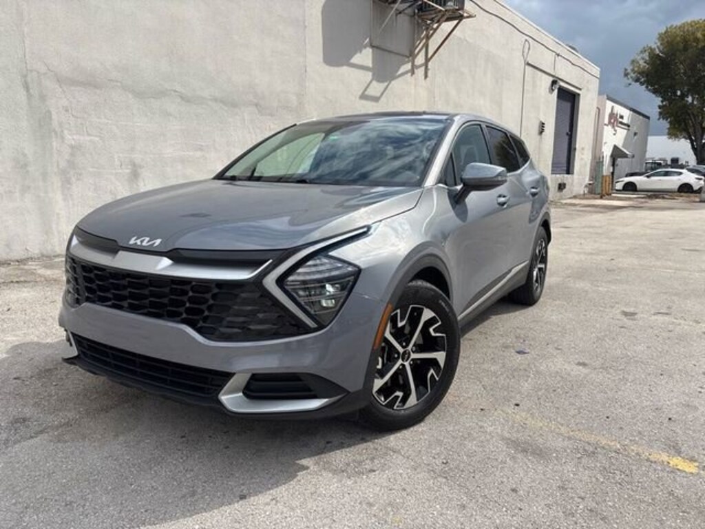 Used 2024 Kia Sportage EX SUV