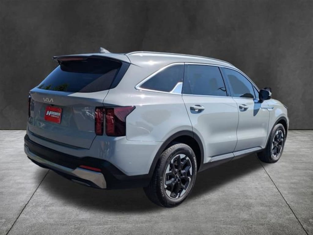 Used 2025 Kia Sorento S SUV