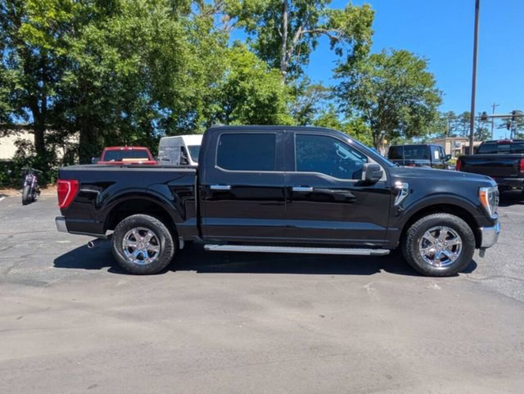 Used 2021 Ford F-150 XLT Truck SuperCrew Cab