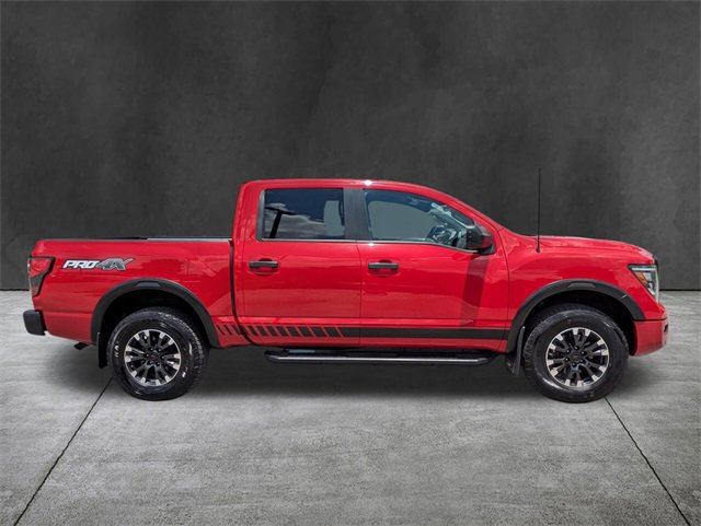 2021 Nissan Titan PRO-4X photo 2