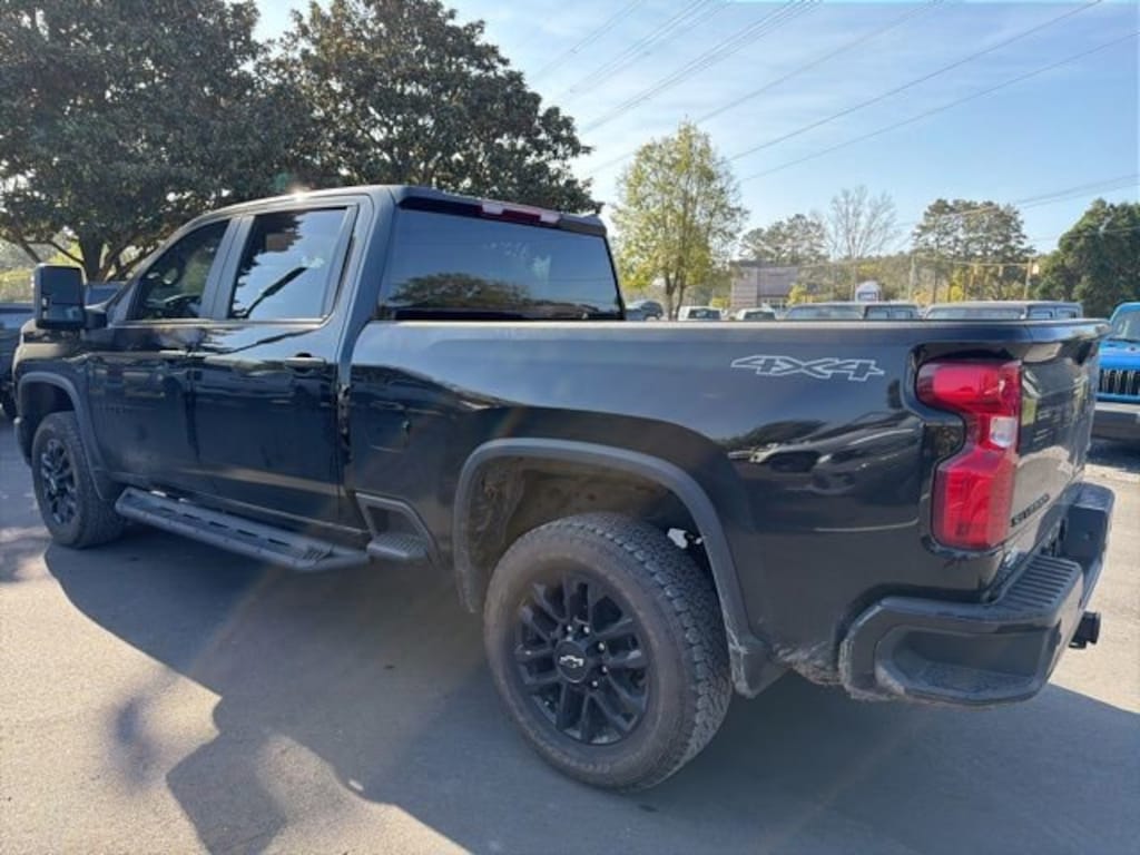 Used 2025 Chevrolet Silverado 2500HD Custom Truck Crew Cab