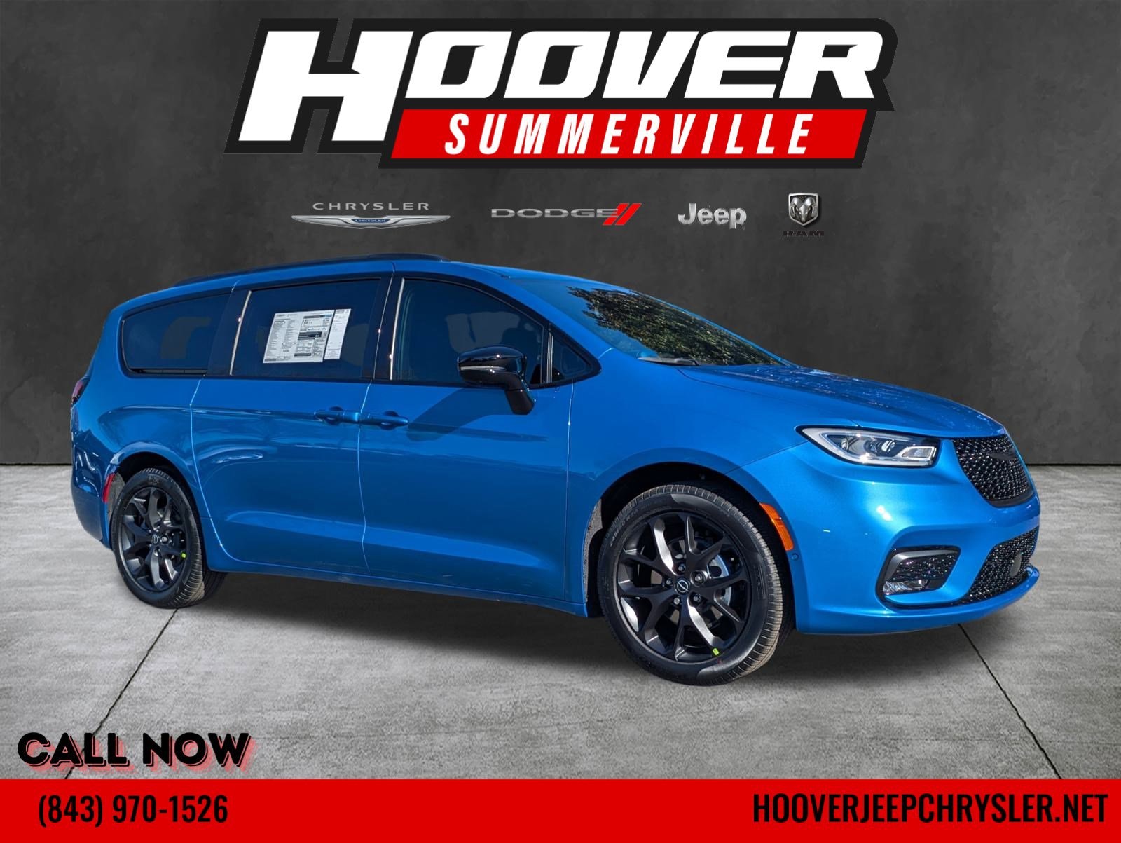 2026 Chrysler Pacifica Select's photo