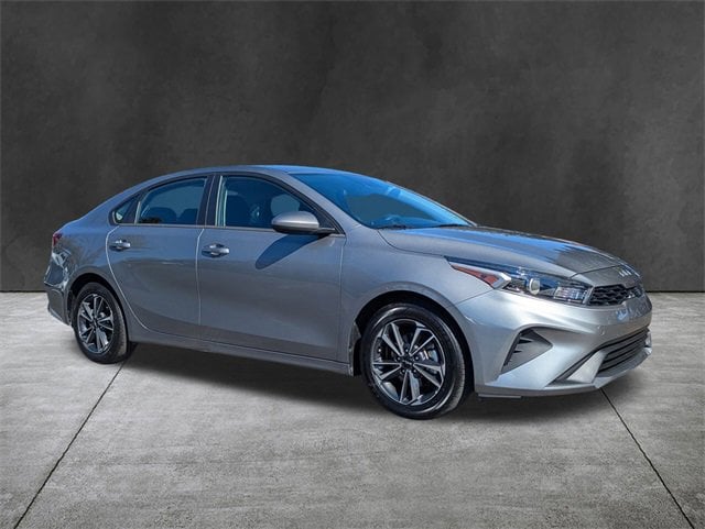 Used 2024 Kia Forte LXS with VIN 3KPF24AD3RE727196 for sale in Knightsville, SC