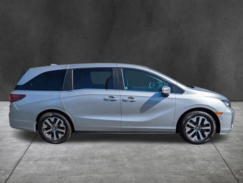Used 2025 Honda Odyssey EX-L Van