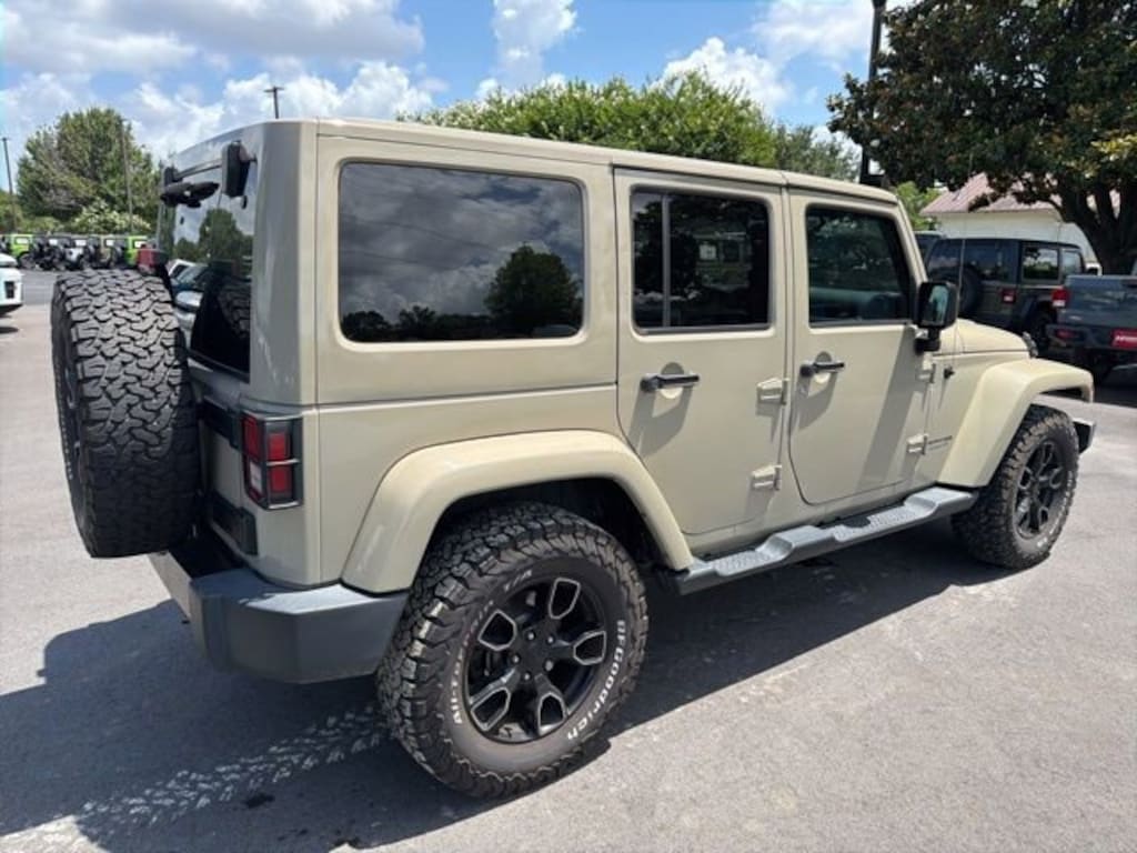 Used 2018 Jeep Wrangler JK Unlimited Altitude SUV