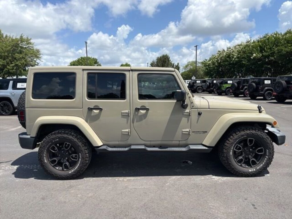 Used 2018 Jeep Wrangler JK Unlimited Altitude SUV