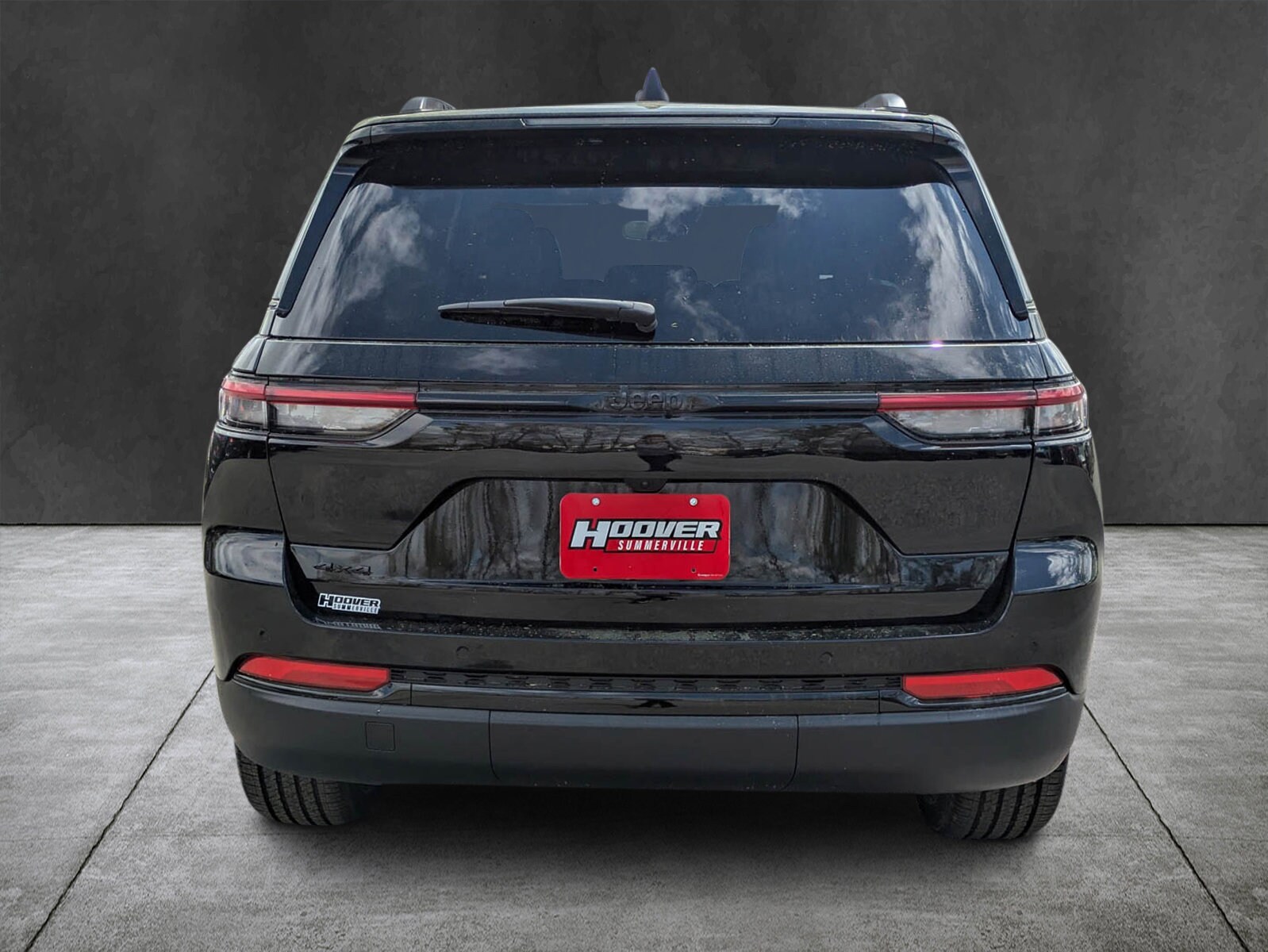 2025 Jeep Grand Cherokee Laredo Sport Altitude X photo 3