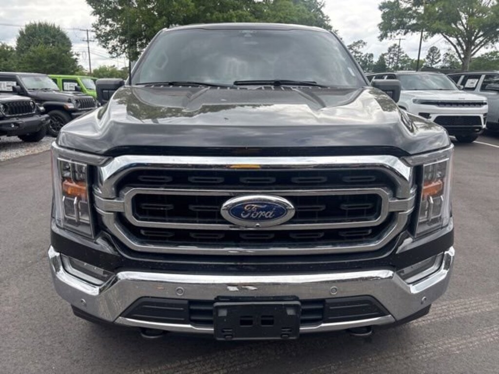 Used 2022 Ford F-150 XLT Truck SuperCrew Cab