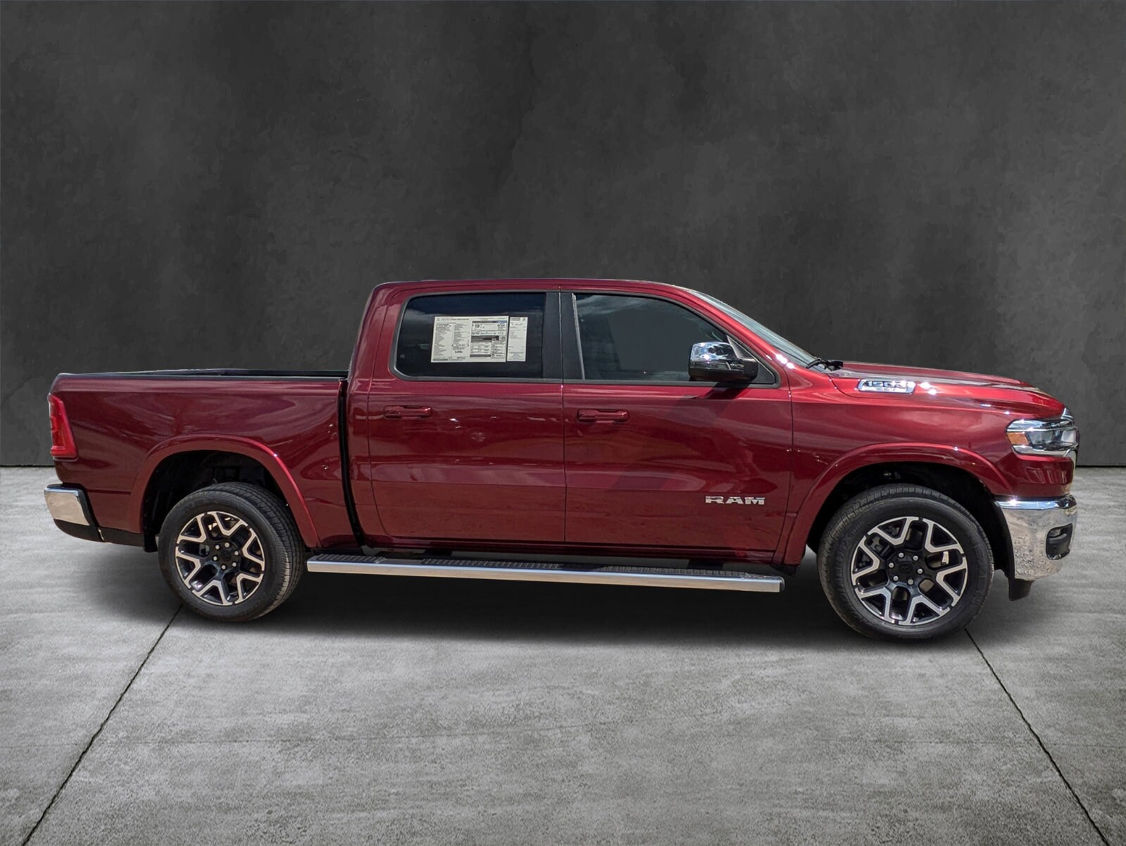 2025 Ram 1500 Laramie photo 2