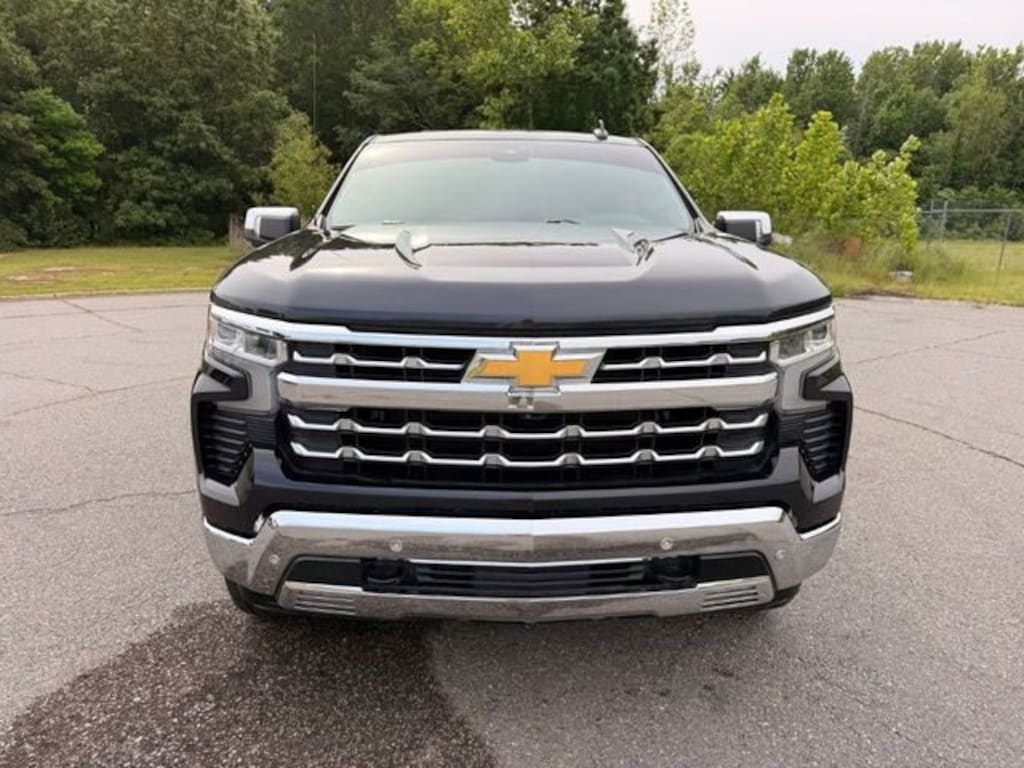 Used 2023 Chevrolet Silverado 1500 LTZ Truck Crew Cab