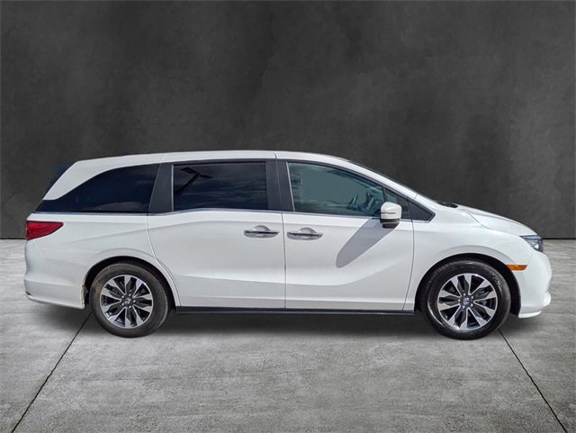 2024 Honda Odyssey EX-L photo 3