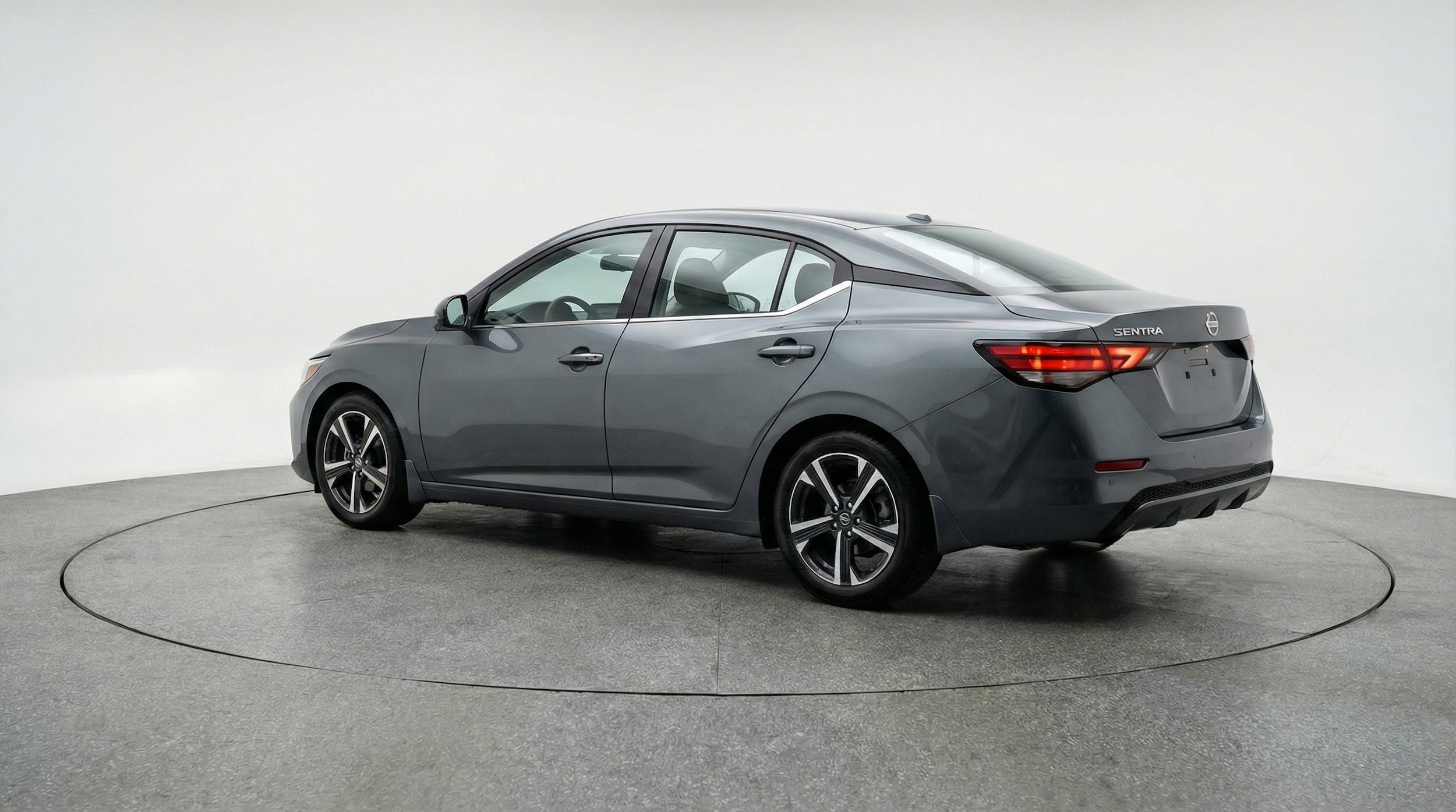 Thumbnail: 2025 Nissan Sentra - 5