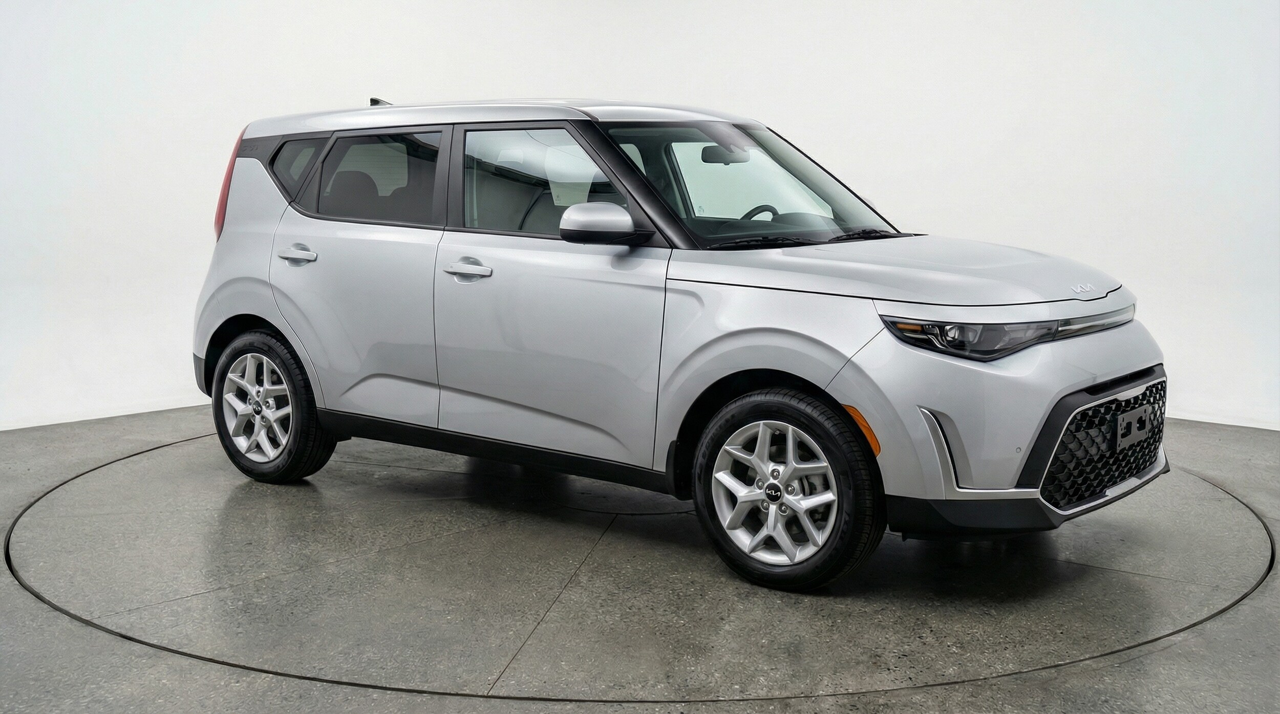 Thumbnail: 2025 Kia Soul - 1