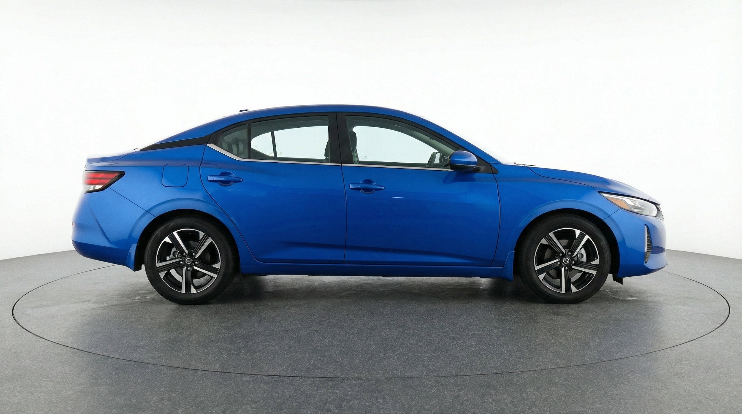 Thumbnail: 2025 Nissan Sentra - 11