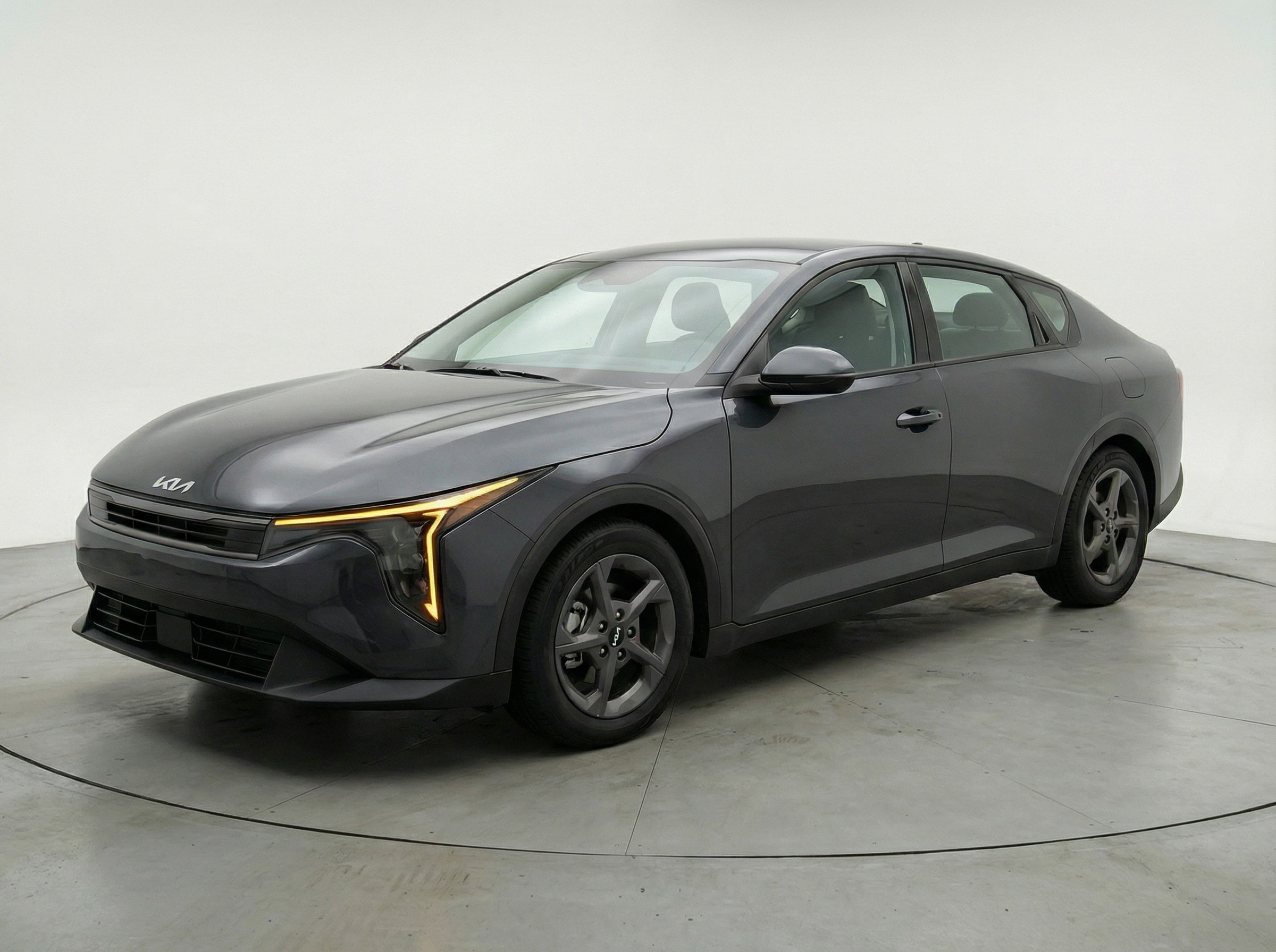 Thumbnail: 2025 Kia K4 - 3