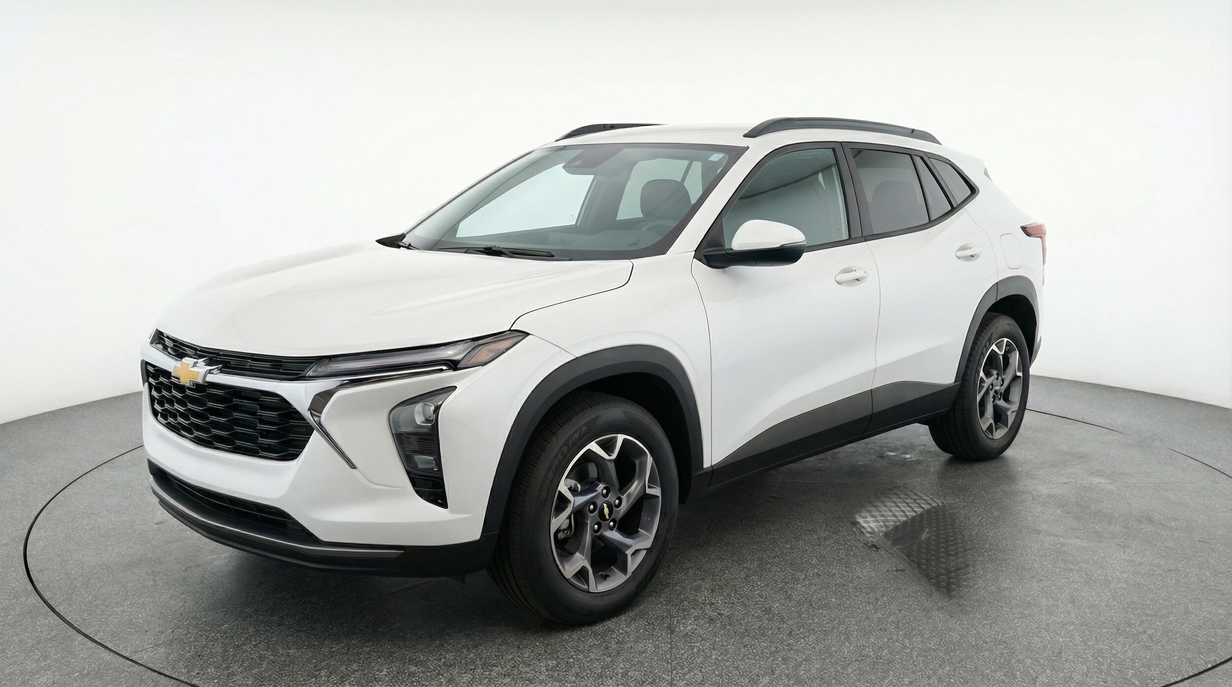 Thumbnail: 2025 Chevrolet Trax - 3