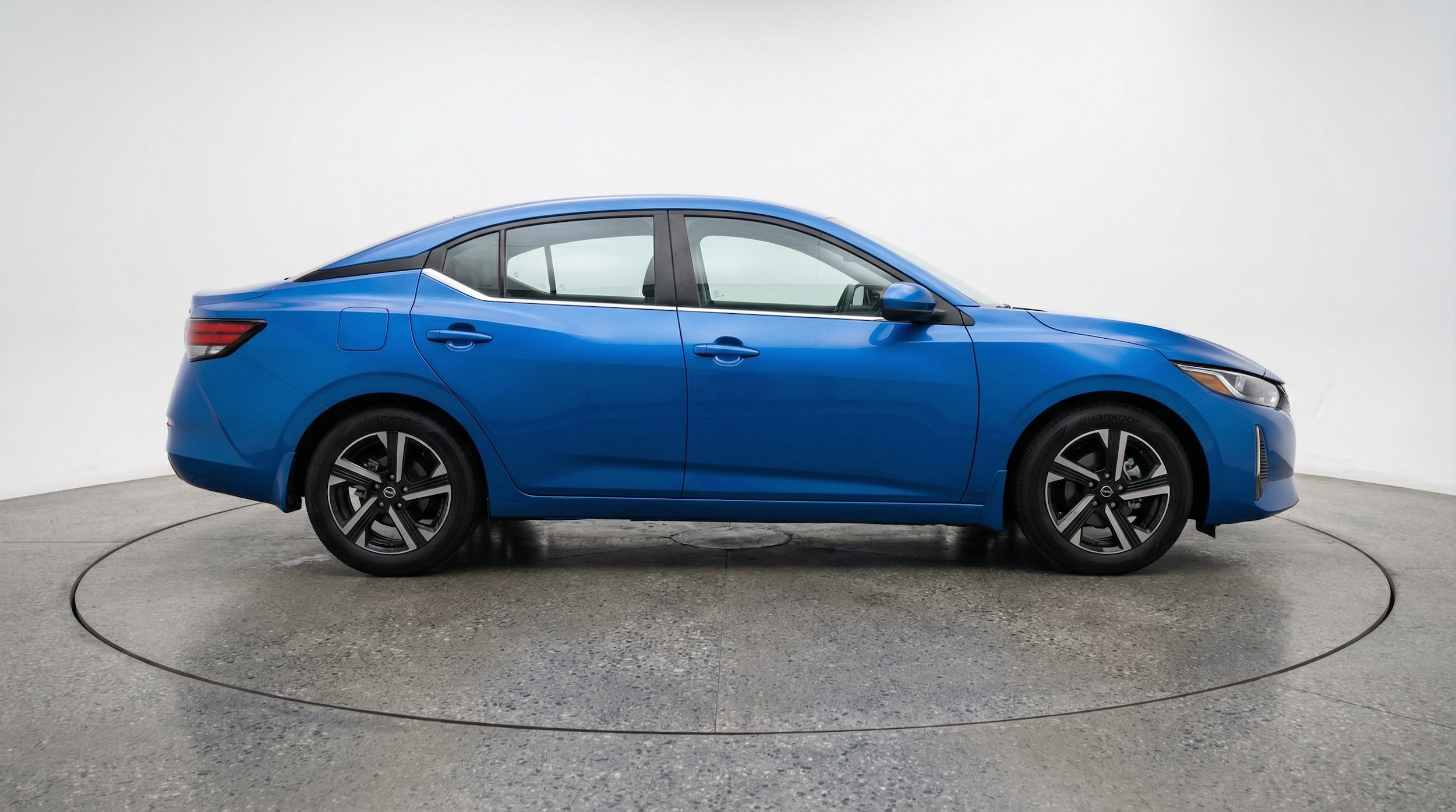 Thumbnail: 2025 Nissan Sentra - 8