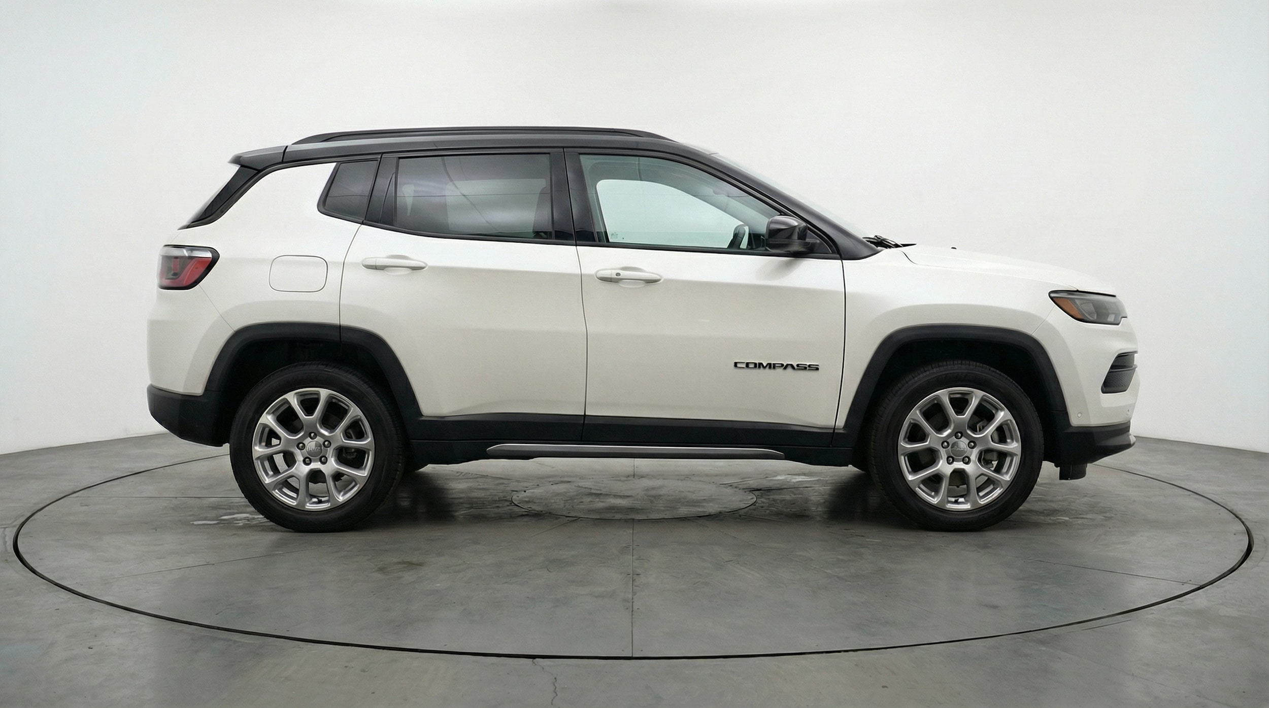 Thumbnail: 2025 Jeep Compass - 8