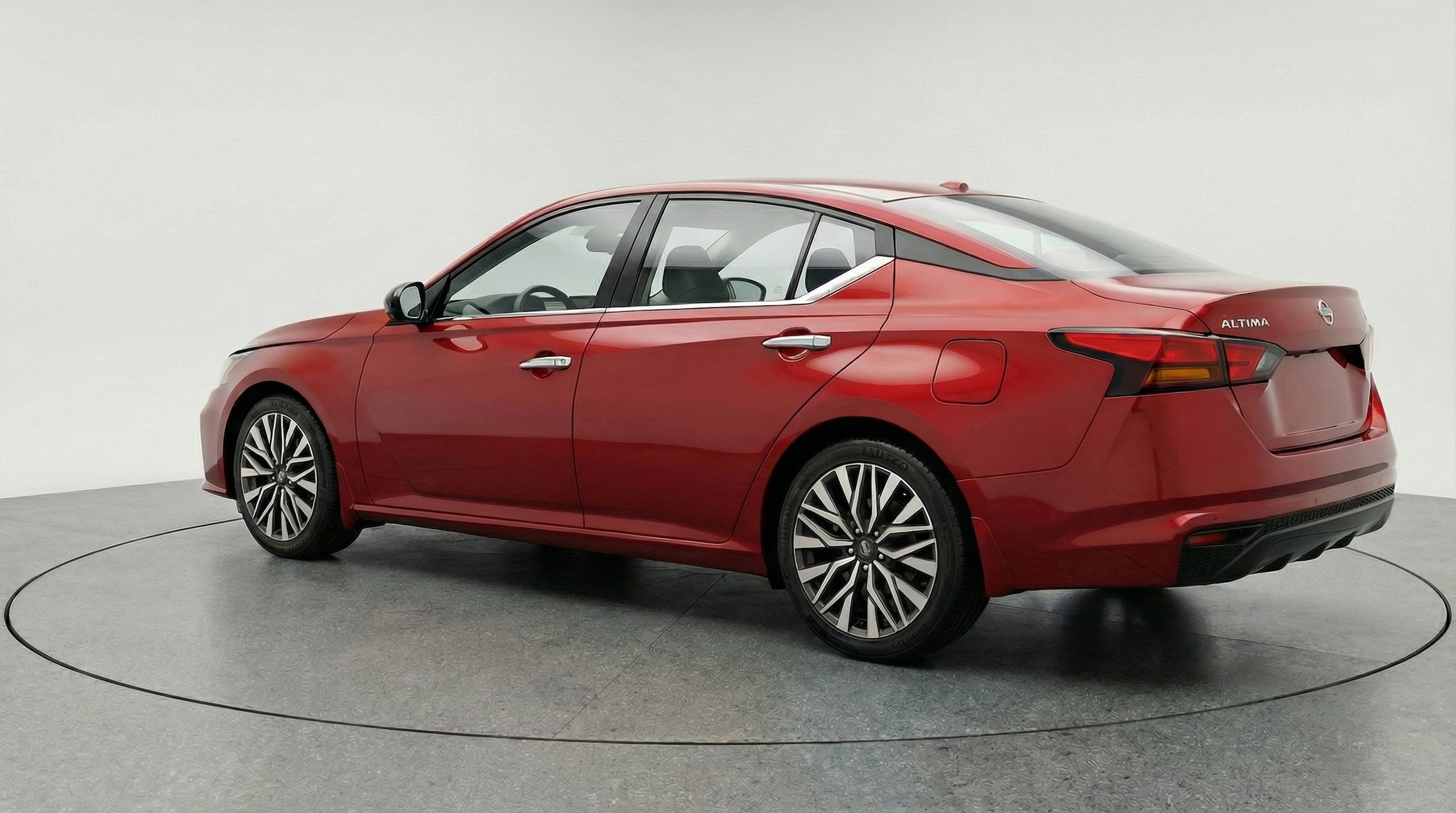 Thumbnail: 2025 Nissan Altima - 5