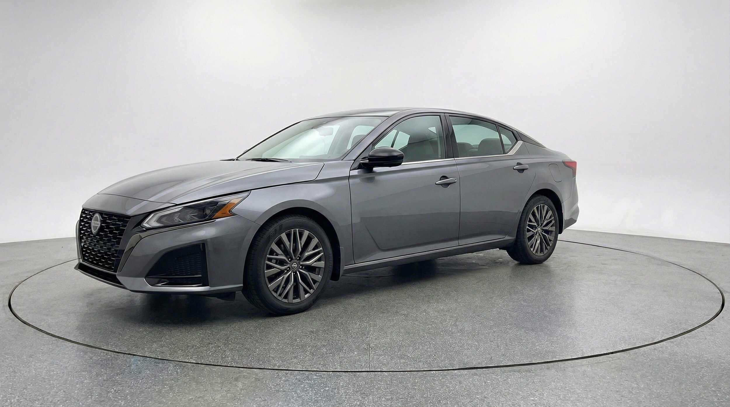 Thumbnail: 2025 Nissan Altima - 3