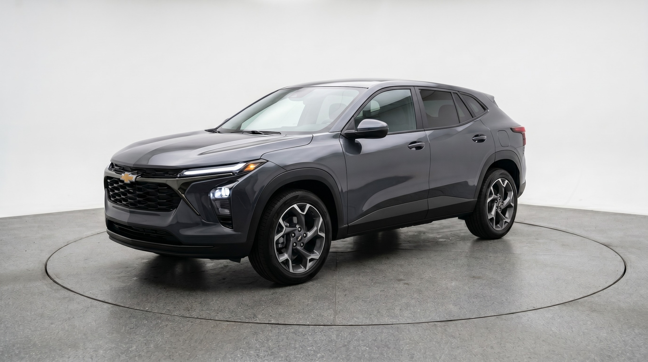 Thumbnail: 2025 Chevrolet Trax - 3