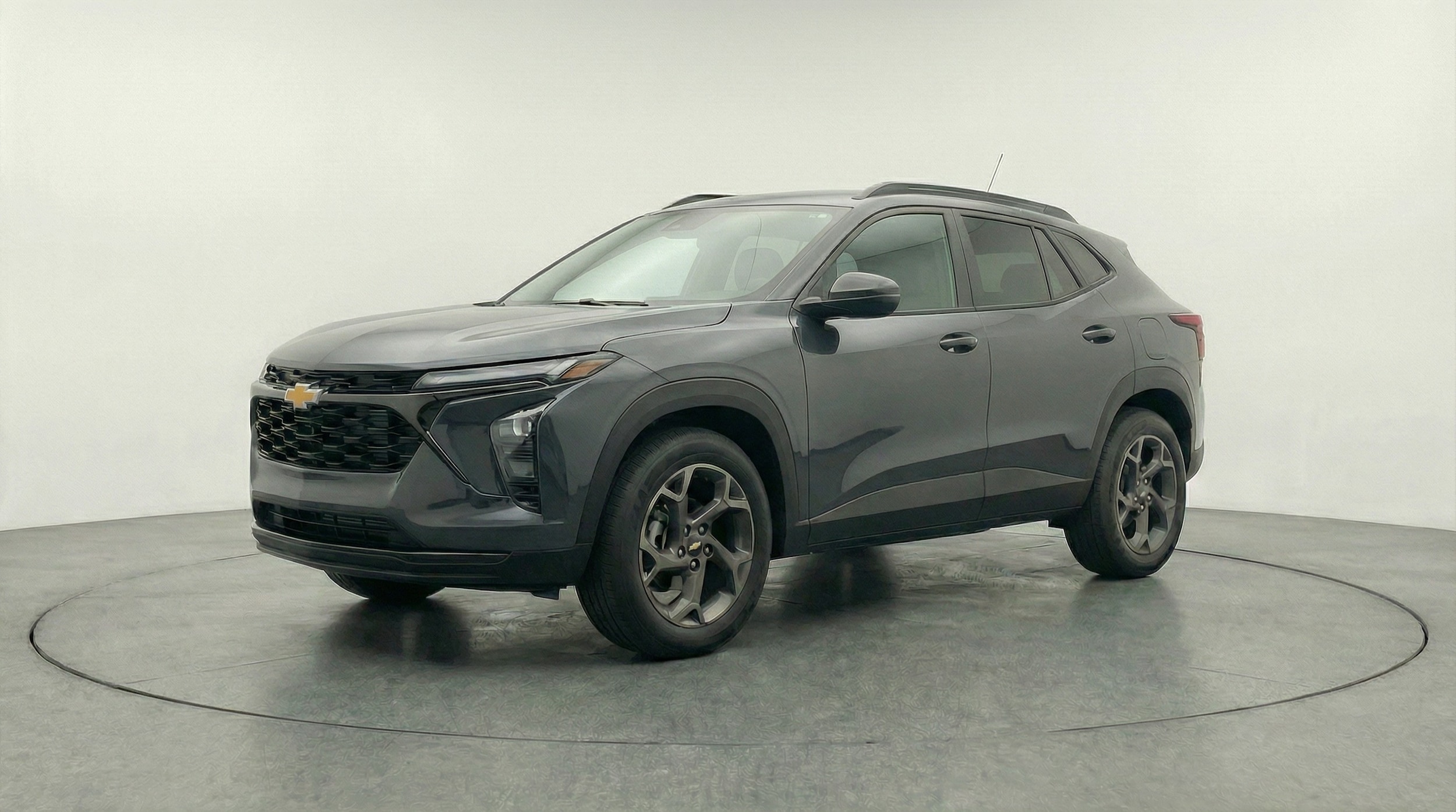 Thumbnail: 2025 Chevrolet Trax - 3