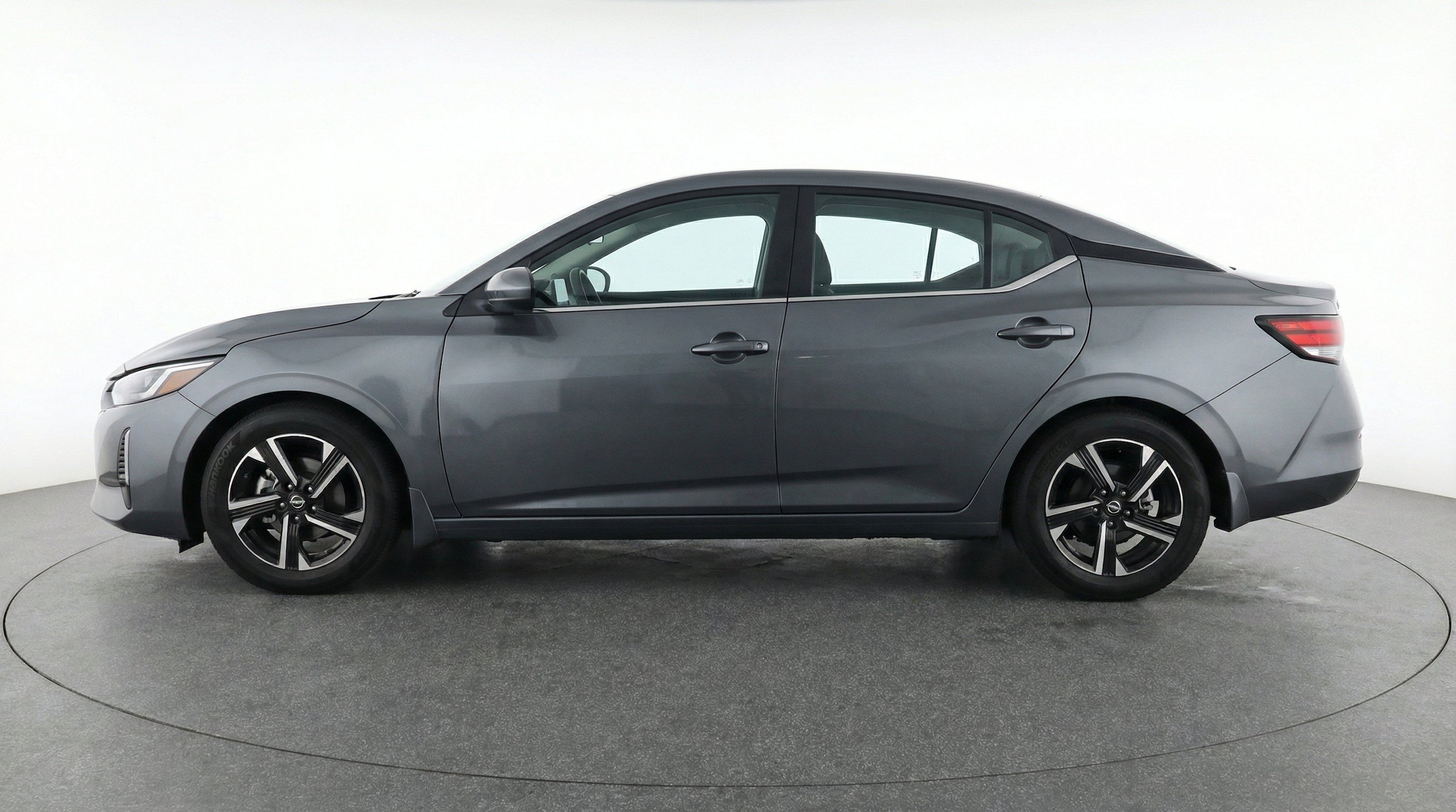 Thumbnail: 2025 Nissan Sentra - 5