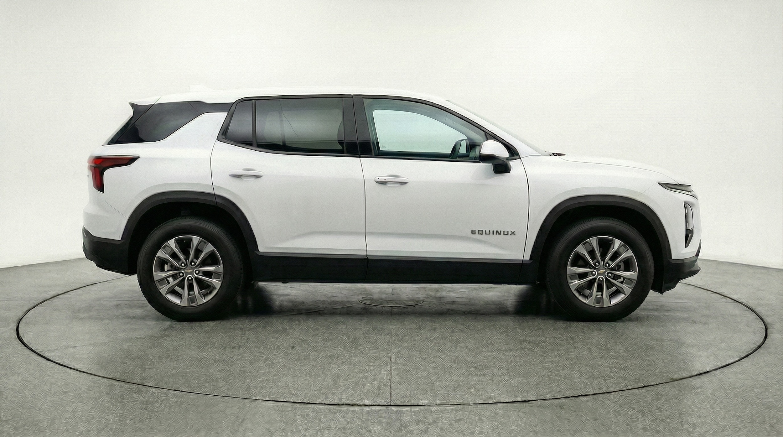 Thumbnail: 2025 Chevrolet Equinox - 8