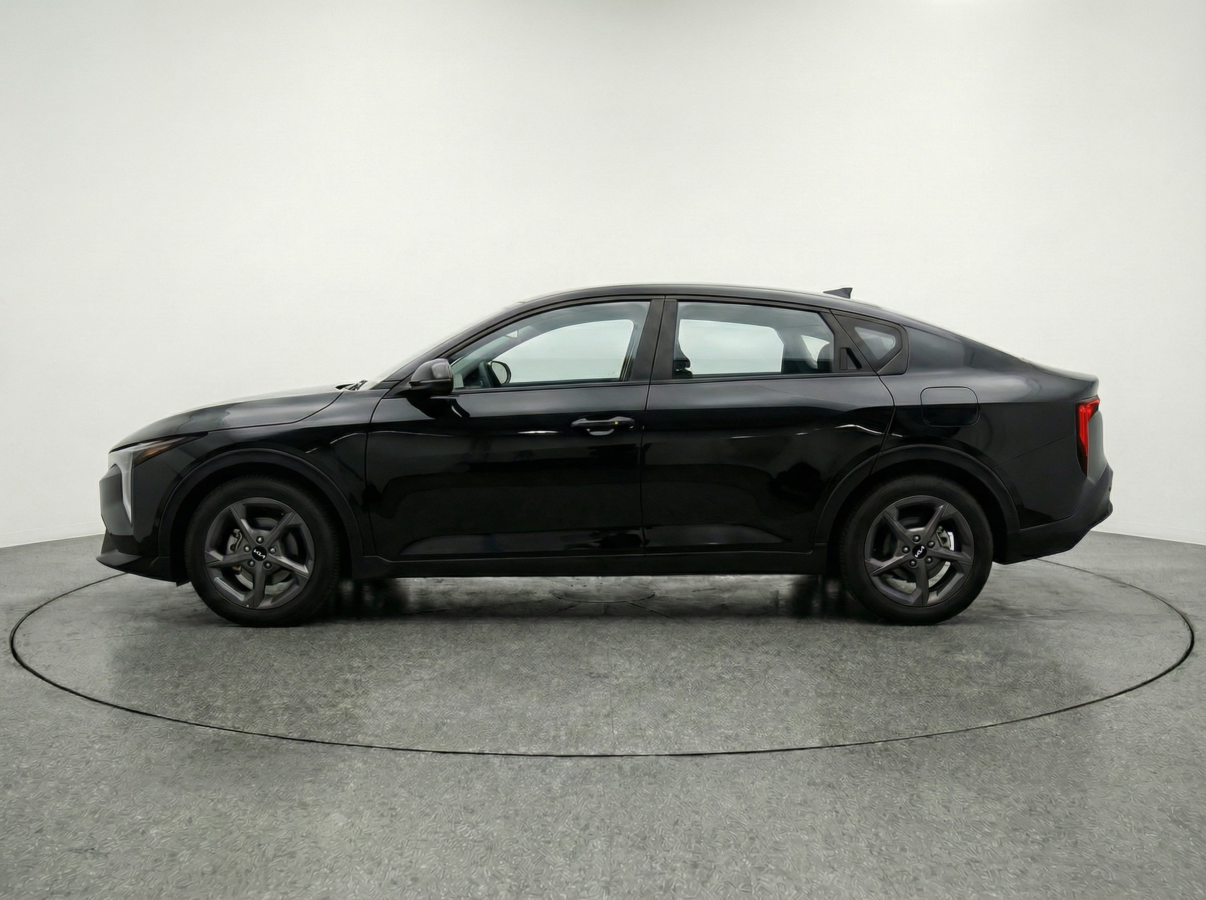 Thumbnail: 2025 Kia K4 - 4