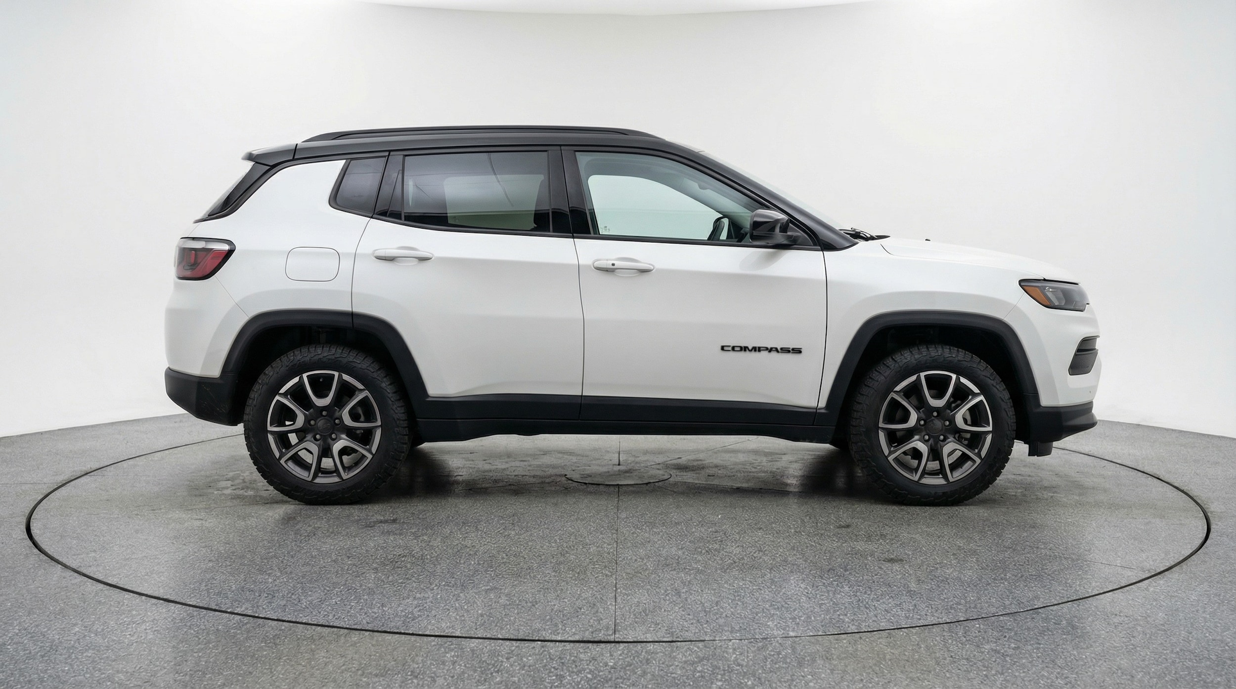 Thumbnail: 2025 Jeep Compass - 8