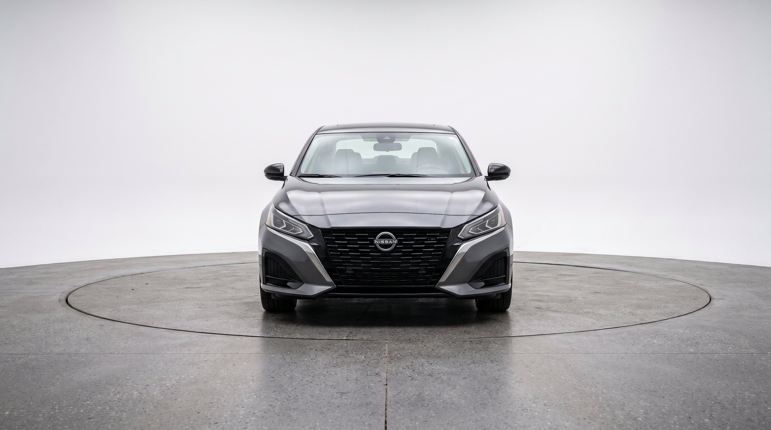 Thumbnail: 2025 Nissan Altima - 2