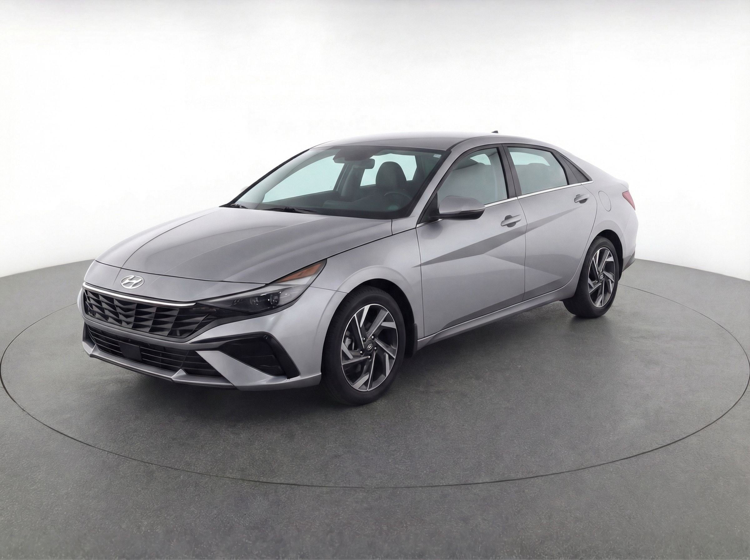 Thumbnail: 2025 Hyundai Elantra - 3