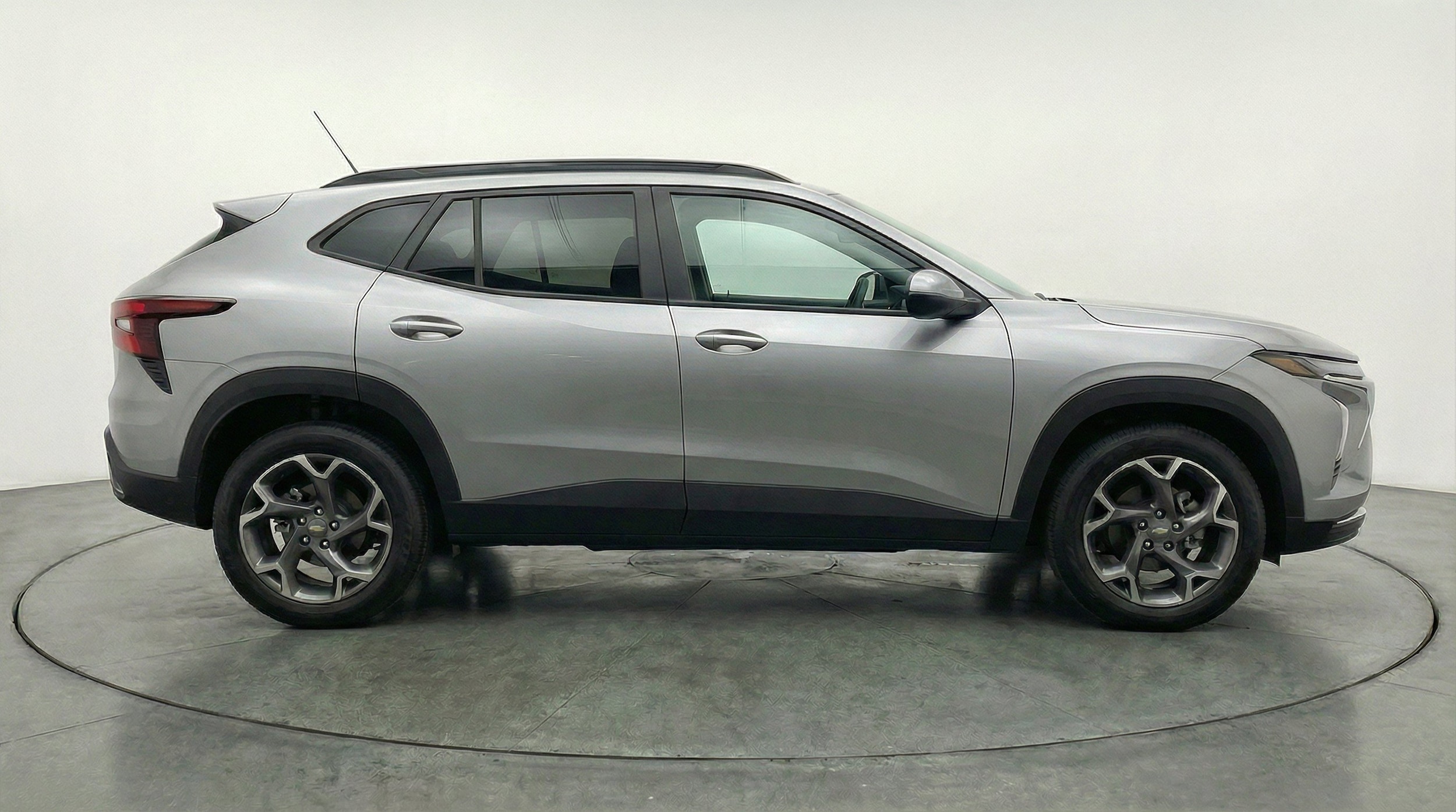 Thumbnail: 2025 Chevrolet Trax - 11