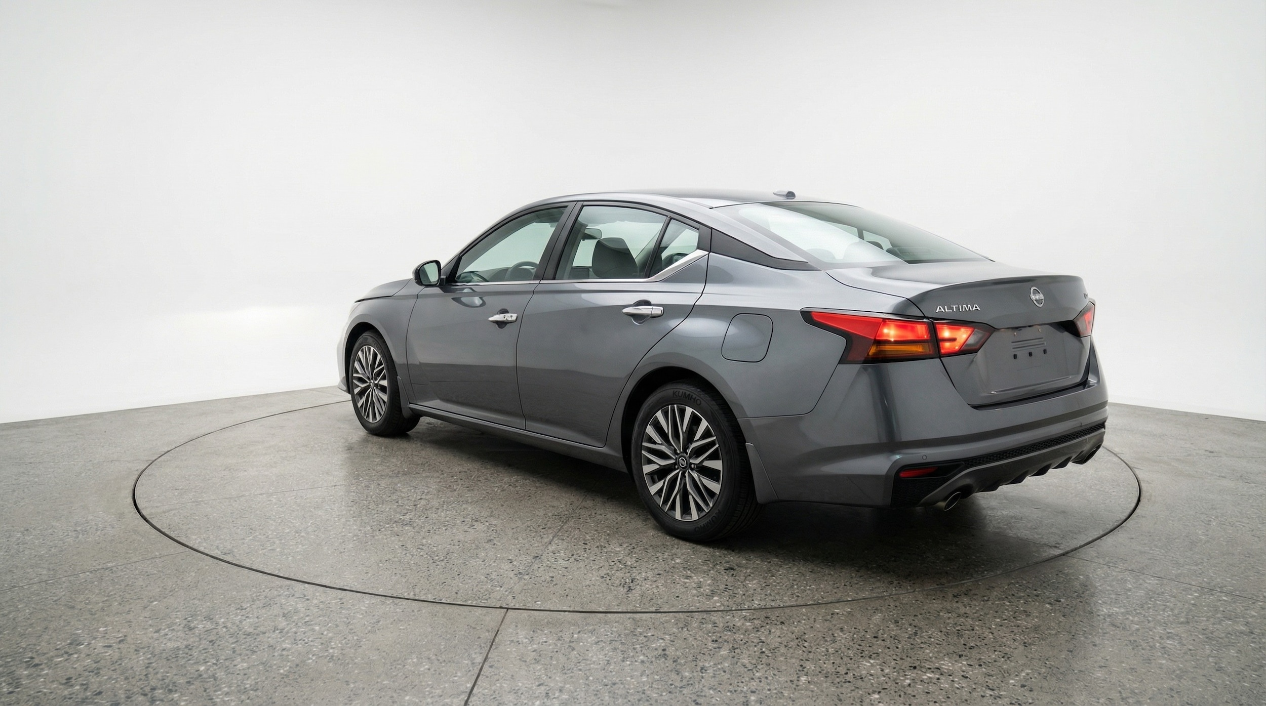 Thumbnail: 2025 Nissan Altima - 5