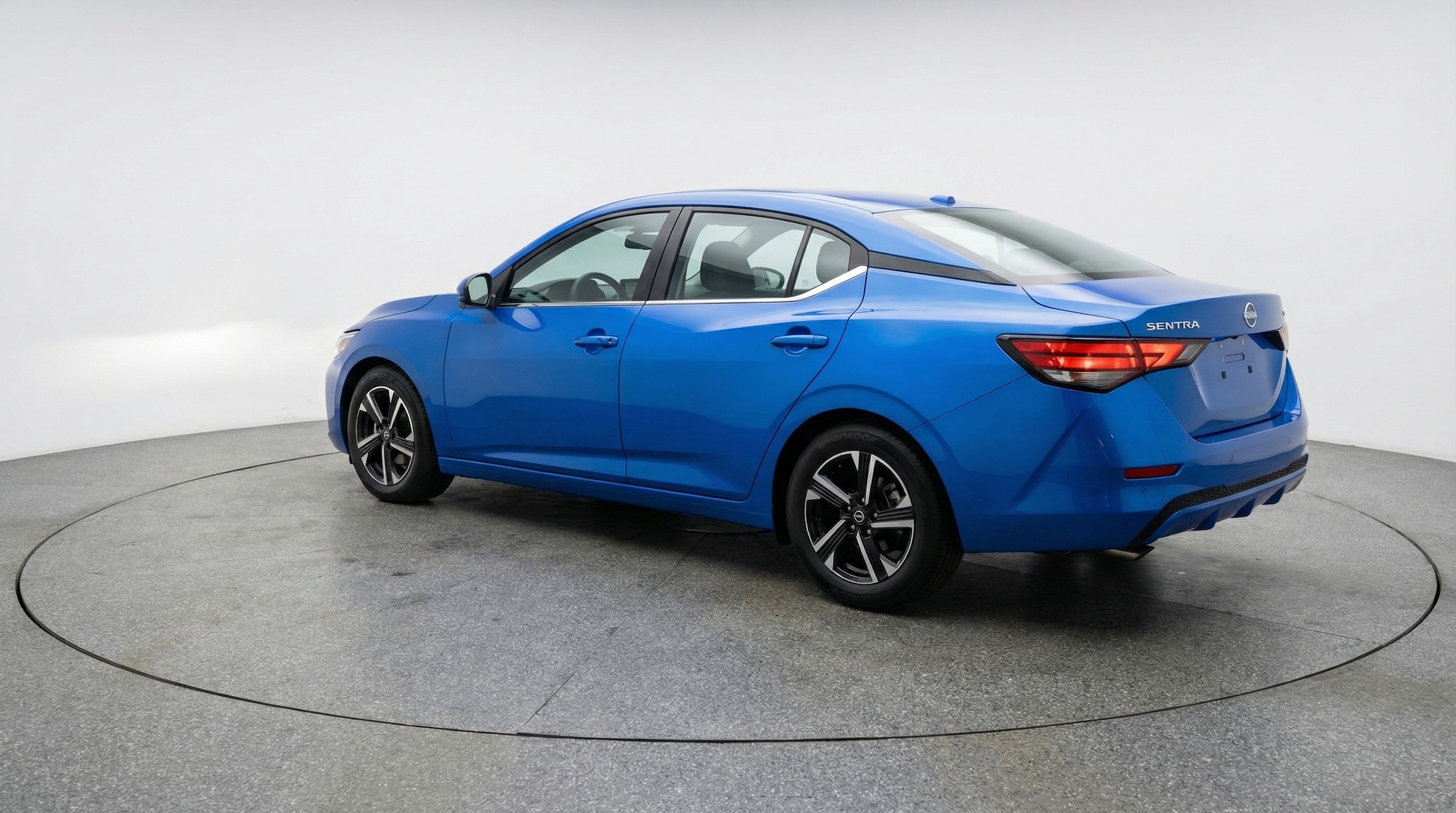 Thumbnail: 2025 Nissan Sentra - 5