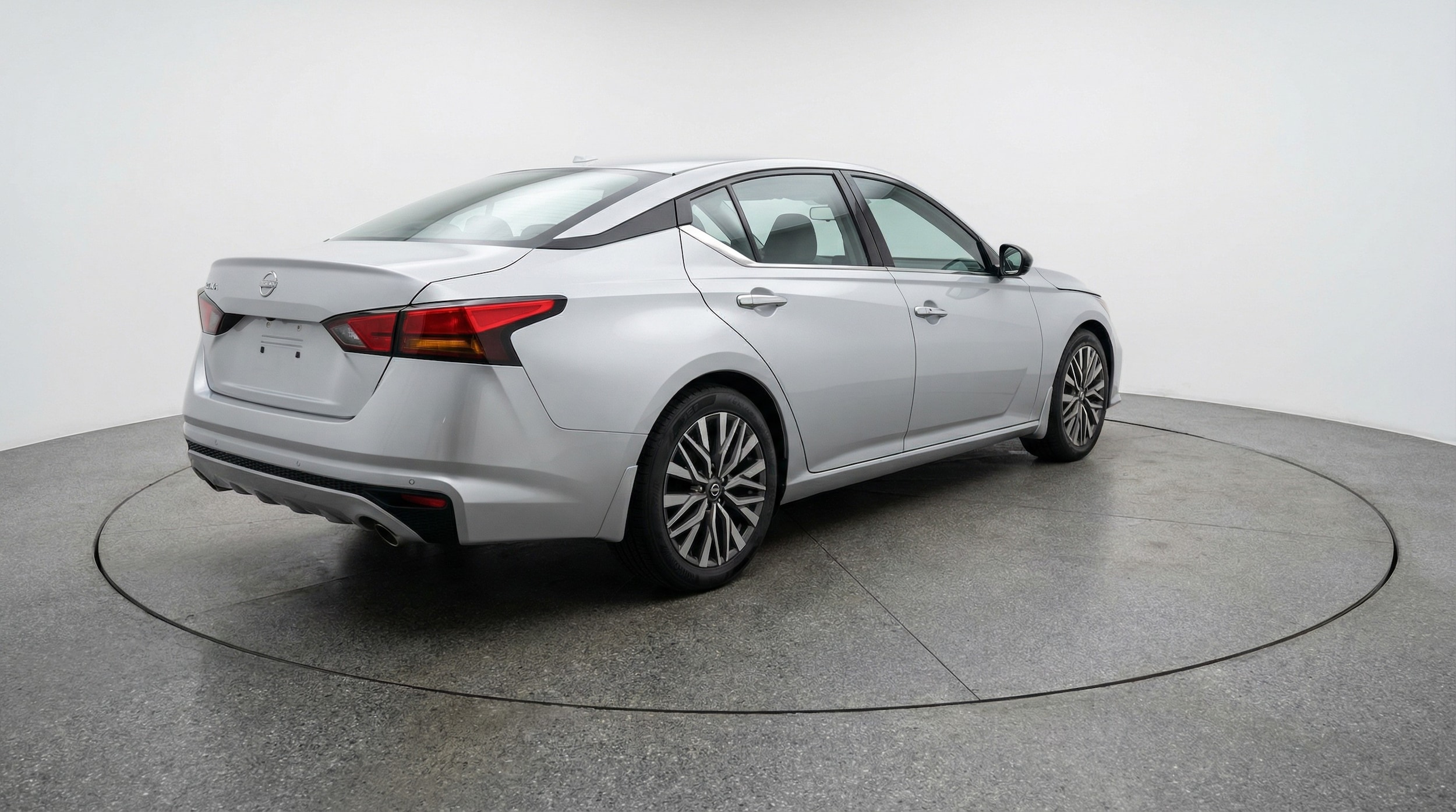 Thumbnail: 2025 Nissan Altima - 7