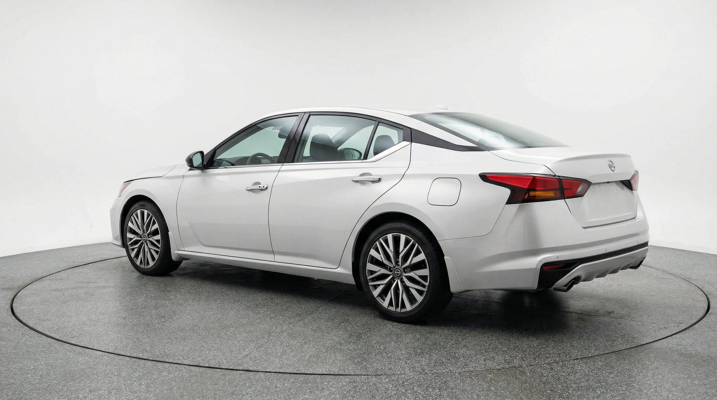Thumbnail: 2025 Nissan Altima - 6