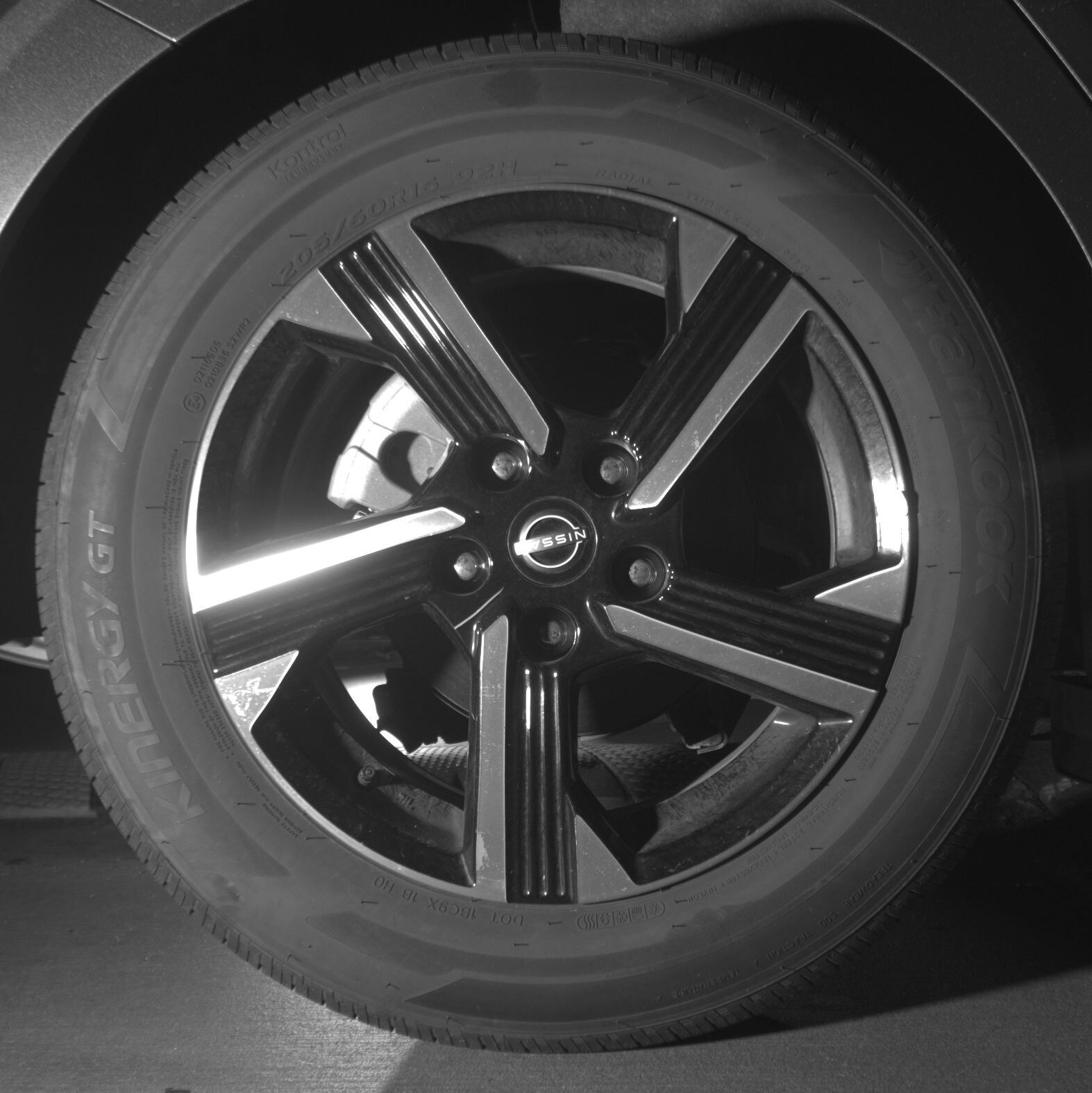 Thumbnail: 2025 Nissan Sentra - 12