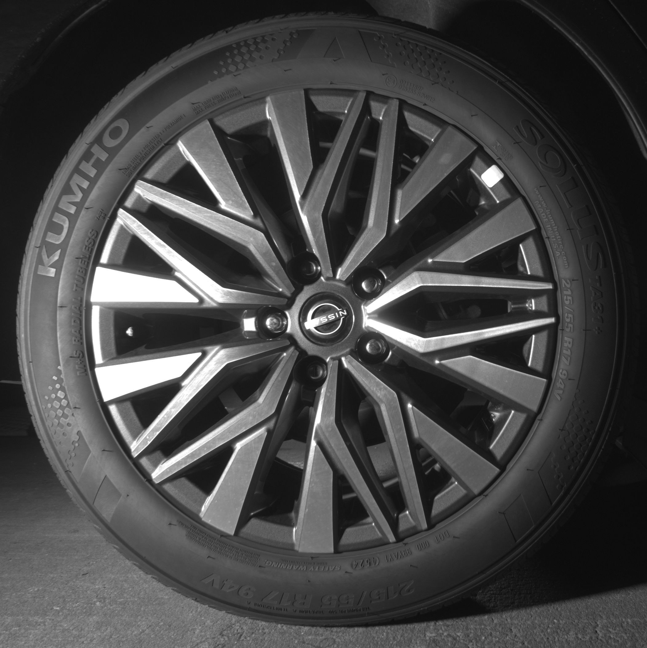 Thumbnail: 2025 Nissan Altima - 12