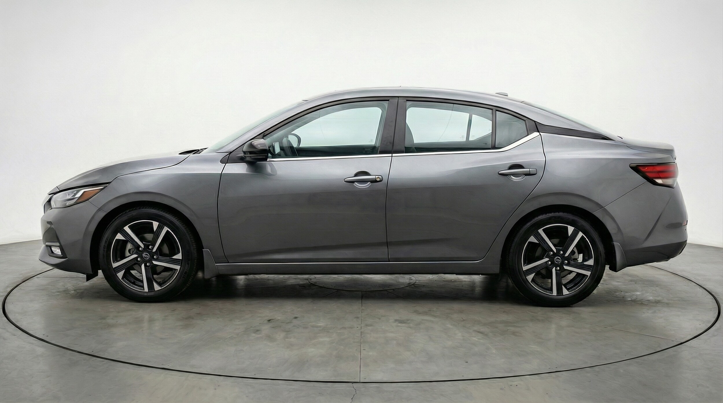 Thumbnail: 2025 Nissan Sentra - 4