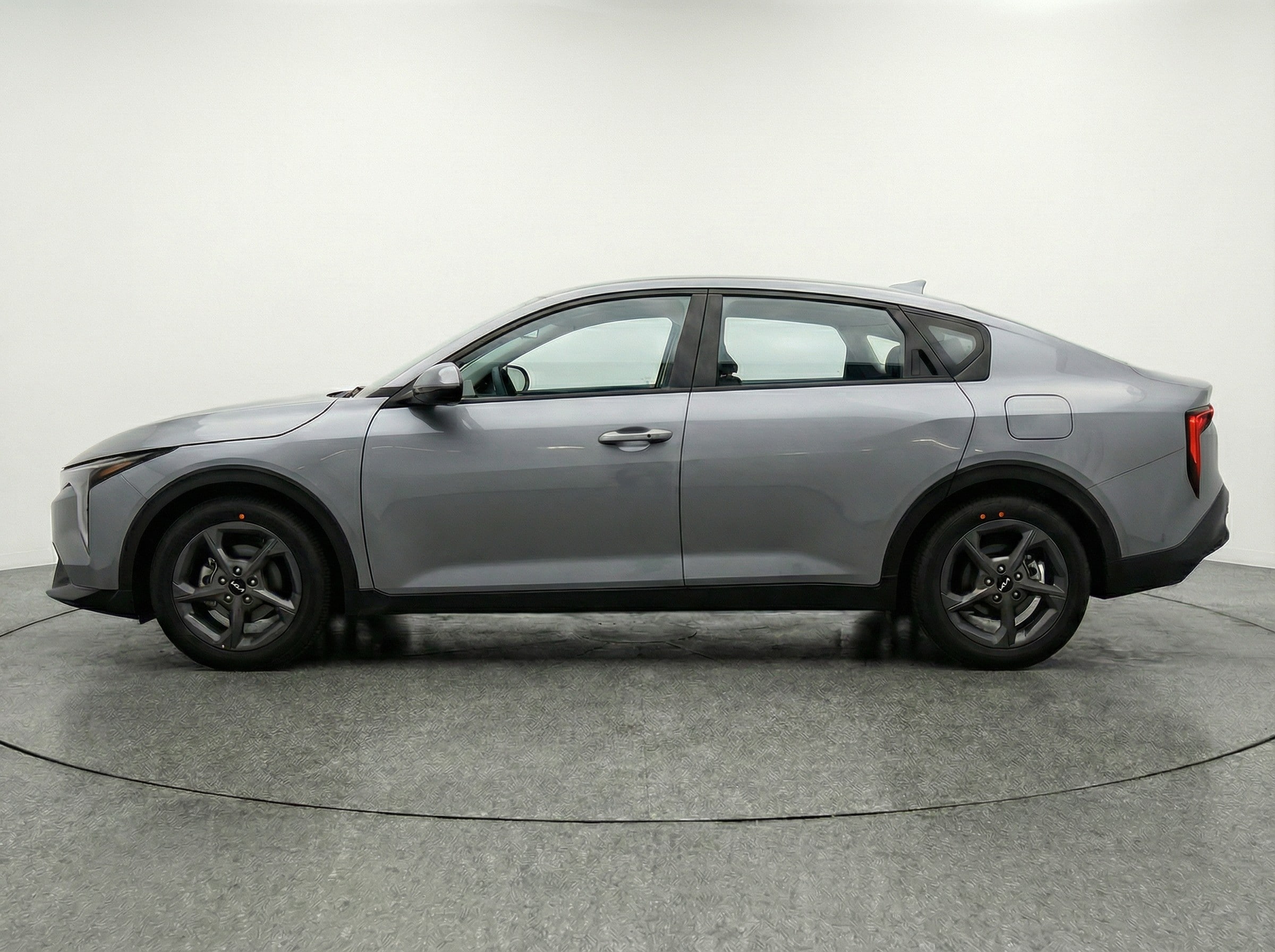 Thumbnail: 2025 Kia K4 - 4